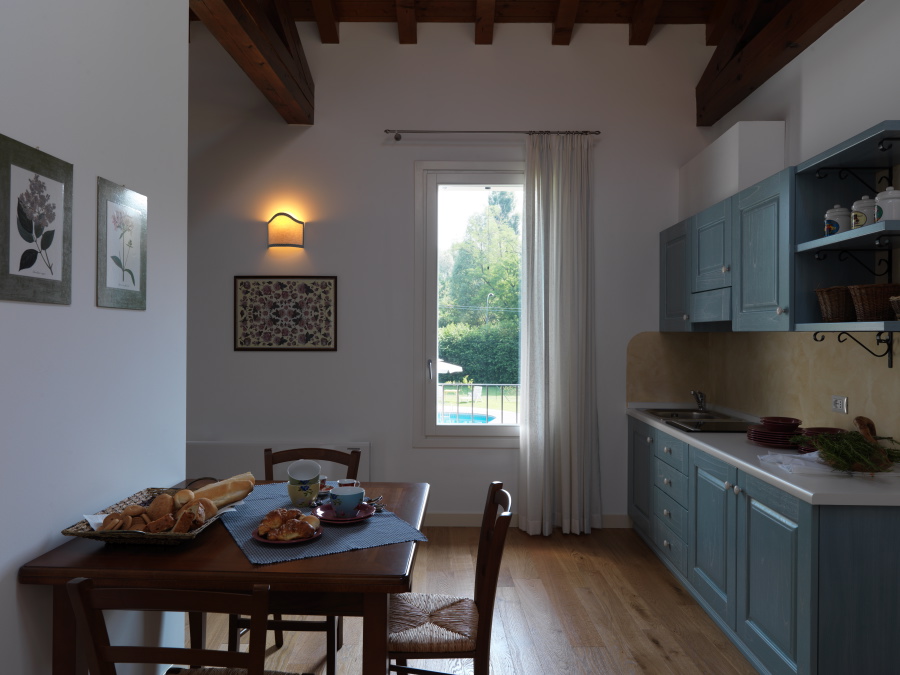 Appartamento monolocale  indipendente  PISCINA