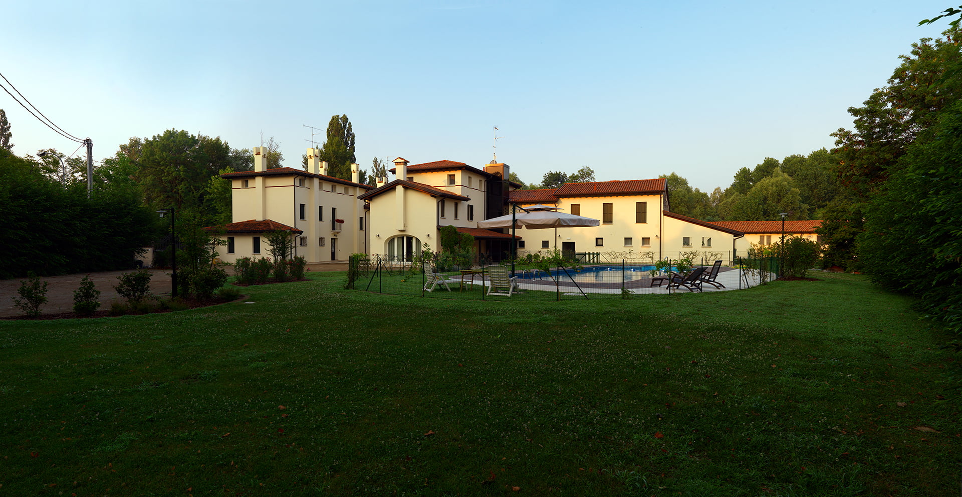 Contattaci