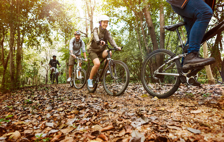 CICLOTURISMO tra borghi, abbazie e natura